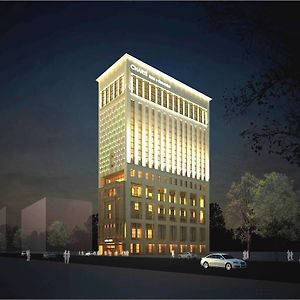 Charis Hotel